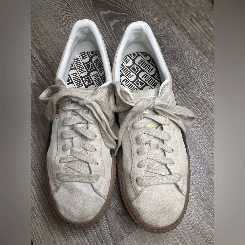 PUMA Platform Core Sneakers Suede Size 8.5